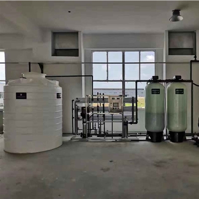 上海小型純水機 輝月廠家直供實驗室用純水，貿(mào)易首選合作伙伴